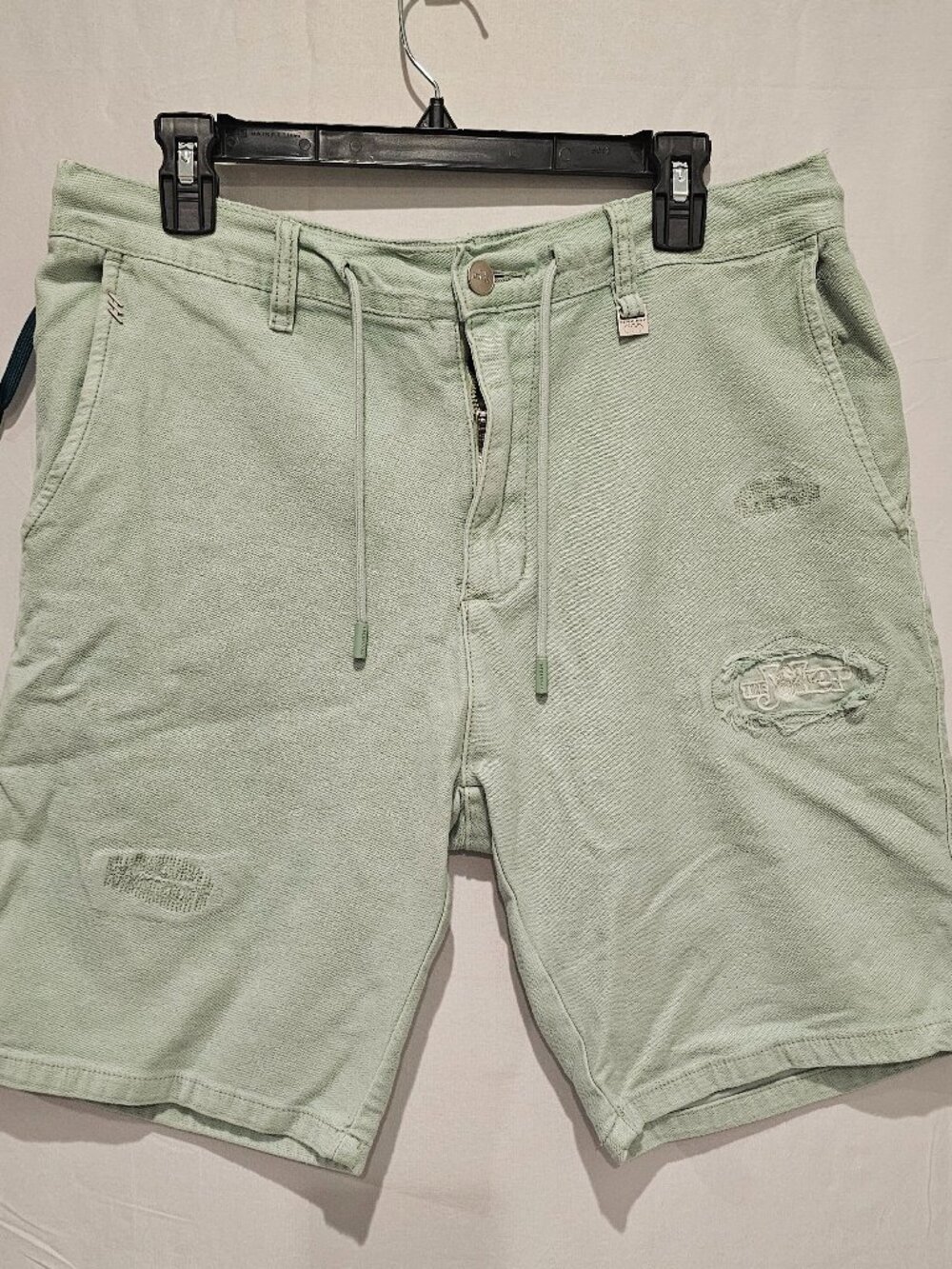DC Comics Renuar Men's Shorts Size 32 Mint Green Casual Summer Chino Shorts